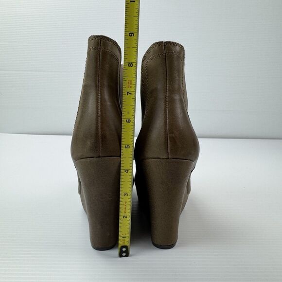 Seychelles Prime Suspect Brown Leather Wedge Chelsea Booties Women 10 NWOB - Picture 3 of 13